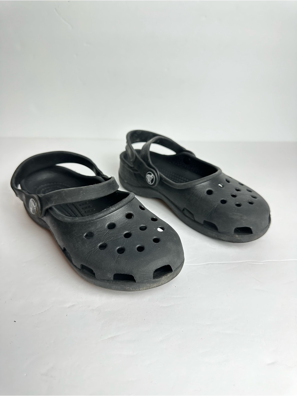 Crocs Clog Mary Jane Girl's Size 4 or Boy's Size 2 Shoes Black Waterproof Summer